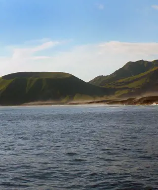 Besuche die grösste Insel des Archipels
